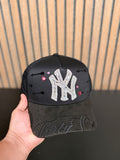 31 HATS NY LOVESTRUCK VALENTINES DROP